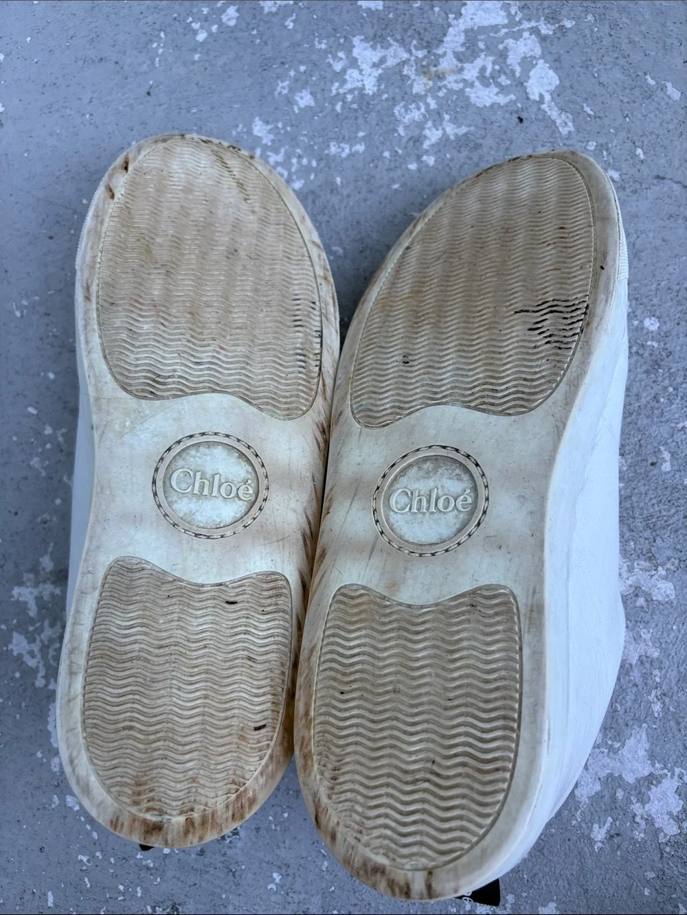 Chloe Lauren scalloped edge leather sneakers